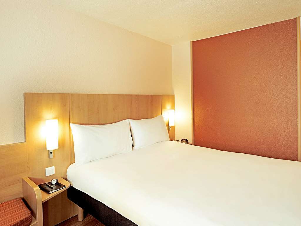 Ibis Birmingham Centre Irving Street Hotel Room photo